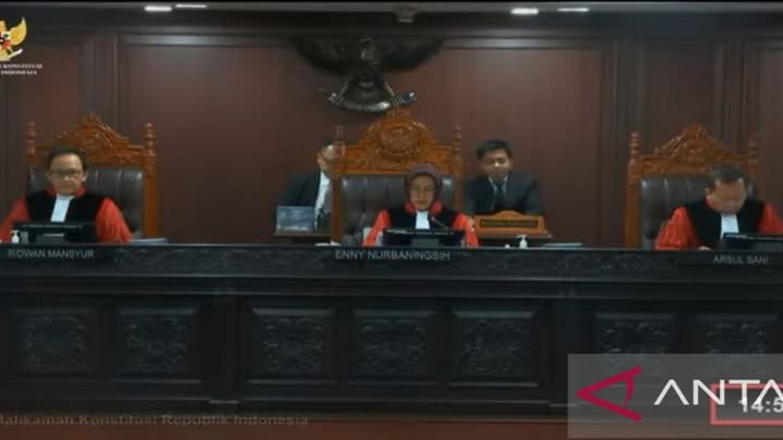 MK uji materiil KUHAP baru menyoal praperadilan