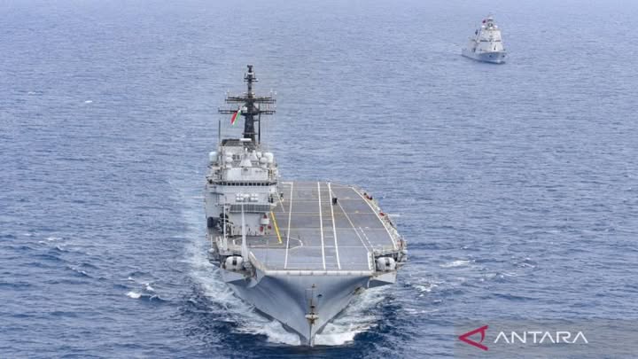 Politik kemarin, Kapal Induk Garibaldi hingga RUU Pemilu