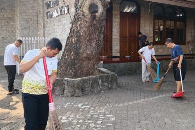 Ditjen Bimas Buddha gelar bersih-bersih Vihara sambut HUT ke-21