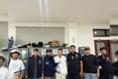 Ditjen Imigrasi deportasi buronan Pemerintah Tiongkok
