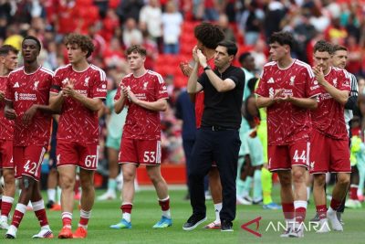 Andoni Iraola akui Liverpool kalah setelah kartu merah Gravenberch