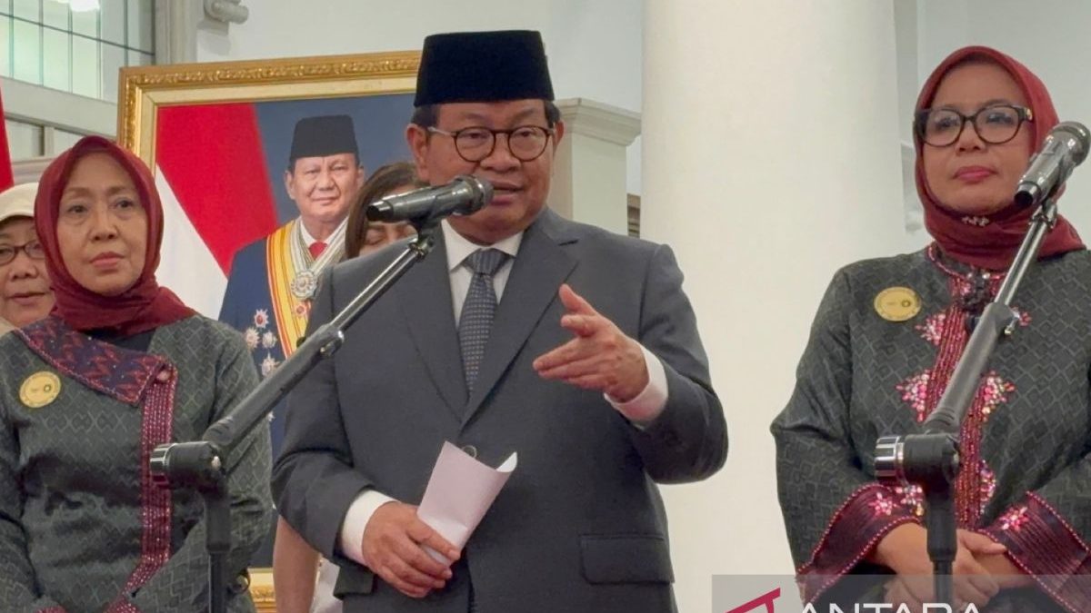 Pramono targetkan pengurusan peralihan hak tanah selesai dalam 10 hari