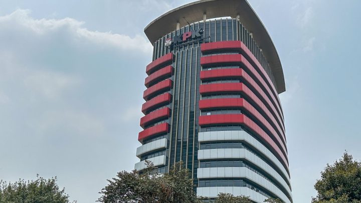 Hukum kemarin, KPK panggil Nusron Wahid hingga korupsi BPJS TK