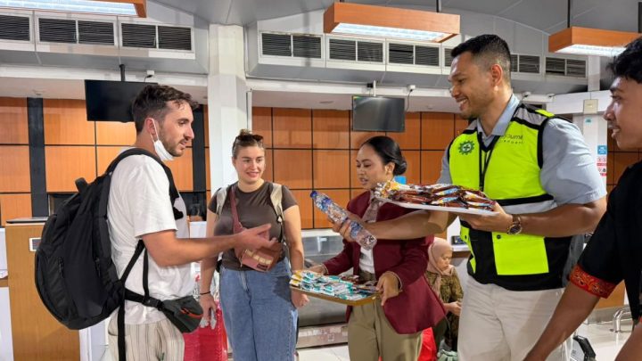 Bandara Pattimura kembali batalkan penerbangan akibat asap karhutla