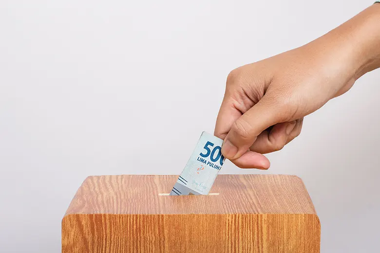 Nazar dengan Sedekah