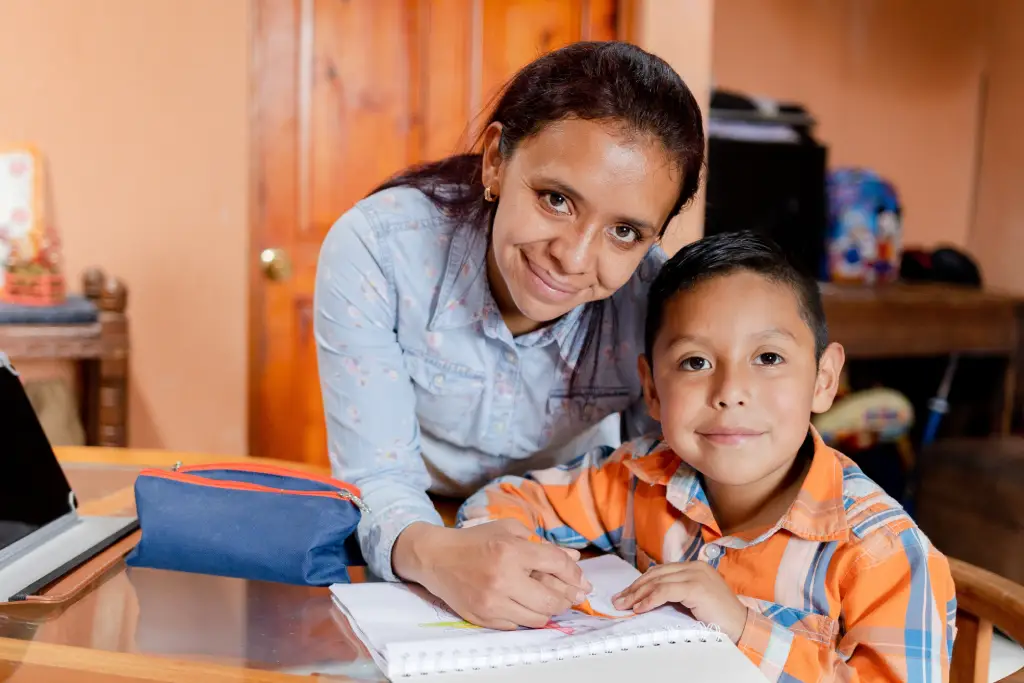 Mendukung Akses Pendidikan