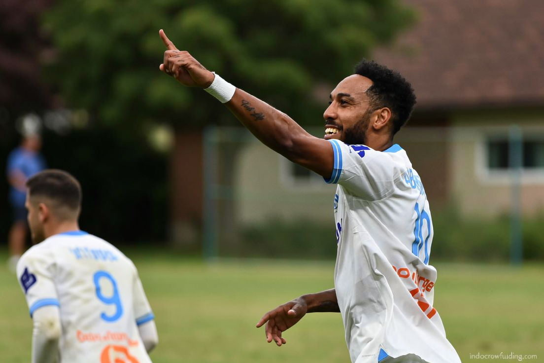 Aubameyang dikabarkan selangkah lagi gabung Deportivo La Coruna