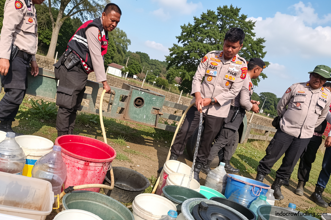 Polres Cianjur: Masyarakat dapat hubungi 110 untuk layanan air bersih