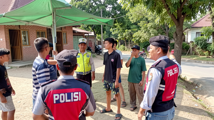 Hendak tawuran, Polisi tangkap tiga remaja bawa senjata tajam di Depok