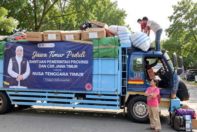 Tiga provinsi kirim bantuan kemanusiaan gempa NTT lewat Tanjung Perak