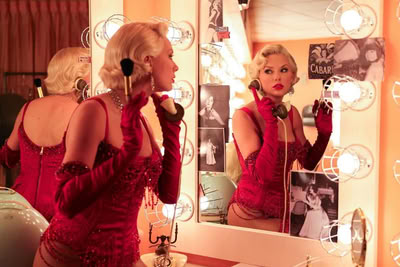 MV “Patient Zero” eksplorasi genre film & sastra favorit Taylor Swift