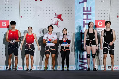 Raharjati/Rajiah sabet emas speed relay campuran seri Guiyang