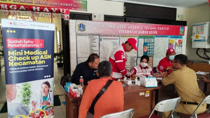 PMI Jakpus gelar pemeriksaan gratis bagi warga dan ASN Sawah Besar