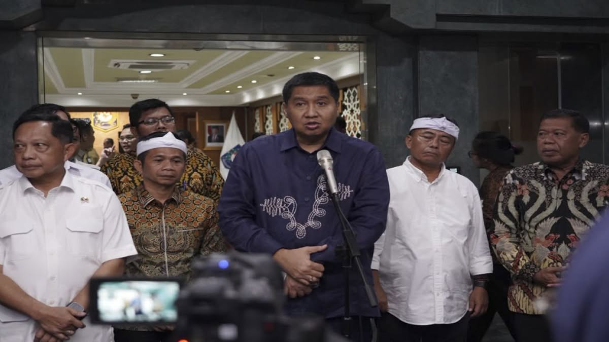 Menteri PKP pastikan persiapan gentengisasi di Plered, Purwakarta